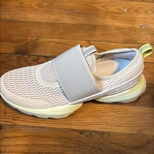 Sorel Cream and Yellow Slip-On Sneakers with Breathable Mesh